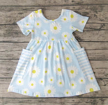 Load image into Gallery viewer, Baby girls daisy pocket knee length dresses