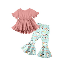 Load image into Gallery viewer, Baby girls cow hi-low tunic bell pants clothes sets