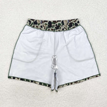 Load image into Gallery viewer, Adult Man Green Duck Camouflage Pockets Bottom Trunks Shorts Swimwear