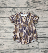 Load image into Gallery viewer, Baby Boys Camo Branches Short Sleeve Rompers