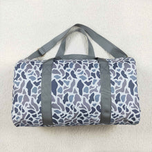 Load image into Gallery viewer, Young Adult Grey Camo Tree Branches Gym Bags
