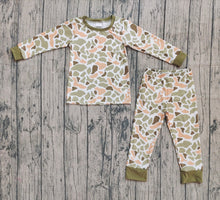 Load image into Gallery viewer, Baby Boys Green Camo Top Pants Southern Pajamas Sets
