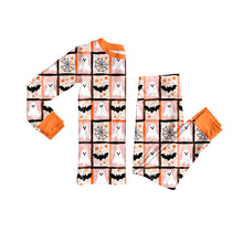 Load image into Gallery viewer, Baby Girls Ghosts Bats Plaid Top Pants Halloween Pajamas Set

