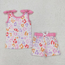 Load image into Gallery viewer, 8 Colors Sibling Baby Girls Summer Bows Top Shorts Outfits
