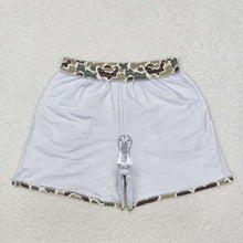 Load image into Gallery viewer, Adult Man Green Camouflage Pockets Bottom Trunks Shorts Swimwear
