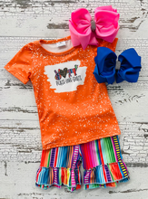 Load image into Gallery viewer, LOVE colorful Stripes Shorts sets
