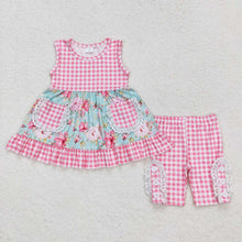Load image into Gallery viewer, Baby Girls Blue Flowers Tunic Top Pink Checkered Shorts Clothes Sets
