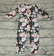 Load image into Gallery viewer, Baby girls black floral long sleeve buttons rompers
