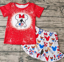 Load image into Gallery viewer, Baby girls 4th of July castle ruffle shorts
