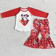 Load image into Gallery viewer, Valentines XOXO bell sets
