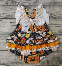 Load image into Gallery viewer, Baby girls Halloween pumpkin bubbles rompers
