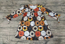 Load image into Gallery viewer, Baby girls Halloween pumpkin knee length dresses
