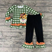 Load image into Gallery viewer, Baby girls fall plaid scarecrow ruffle pants sets
