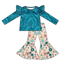 Load image into Gallery viewer, Baby Girls fall blue velvet tops bell pants clothing sets
