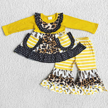 Load image into Gallery viewer, Mustard leopard pocket bell set
