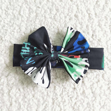 Load image into Gallery viewer, Baby girls halloween scream bummie sets(can choose headband here)
